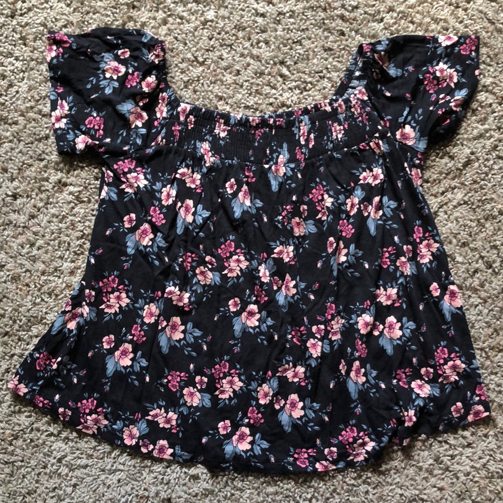 American eagle soft & sexy blouse